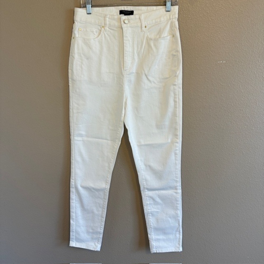 NWT Ann Taylor Women's The Skinny Curvy Fit White Denim‎ Stretch Jeans 8